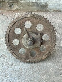 Prodám rozetu, náhon tachometru a osu Jawa 50 Pionýr