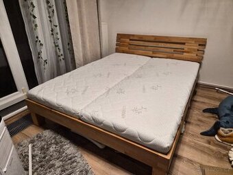 KOMPLETNÍ POSTEL (MATRACE, ROŠTY, RÁM)