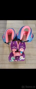 Dětské vesty a rukavky