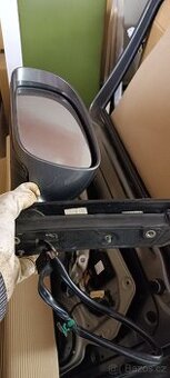 Zbytek náhradní dílů VW Touran