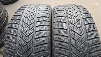 Zimní pneu 225/45/18 Pirelli