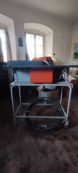 Stolní okružní pila (cirkulárka) ČZM JW 20/220