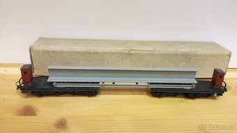 Vláčky - Vůz na dlouhé náklady