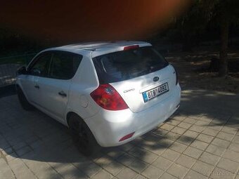 Kia ceed 1.6 crdi 66kw, 2007