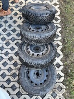 Zimní pneumatiky 195/65R/15