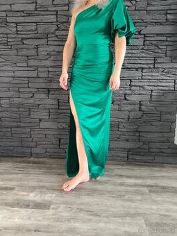 Plesové šaty vel. M