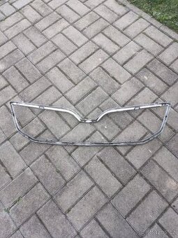 Chromovaný rámeček masky Octavia III