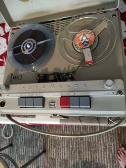 GRUNDIG UHER NORDMENDE TELEFUNKEN KOTOUCOVÉ MAGNETOFONY