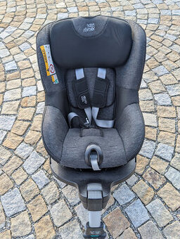 Britax Römer Dualfix M i-size