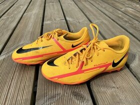 Chlapecké kopačky Nike vel 33,5