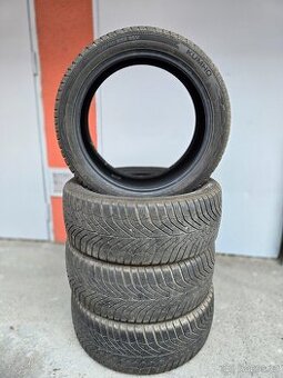 Zimní pneumatiky 225/45/18 KUMHO