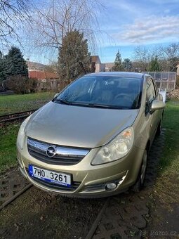 Opel Corsa 1.2 16 V benzín