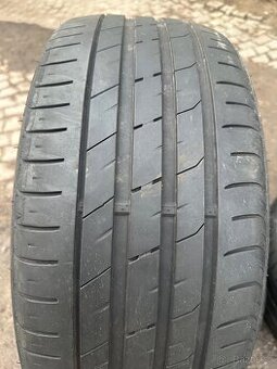 Letní pneumatiky 235/40/19 Nexen N Fera Suv1
