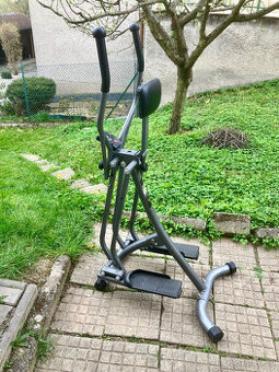 Fitness trenažér Air Walker