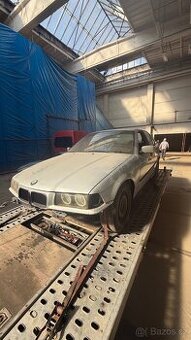 E36 sedan