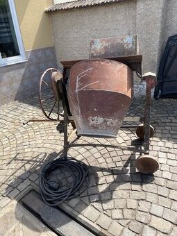 Stavební míchačka