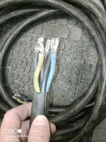 Gumový kabel