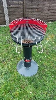 GRIL NA DŘEVĚNÉ UHLÍ BARBECOOK LOEWY 50