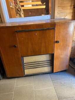 Gramoskříň Supraphon rok cca 1955