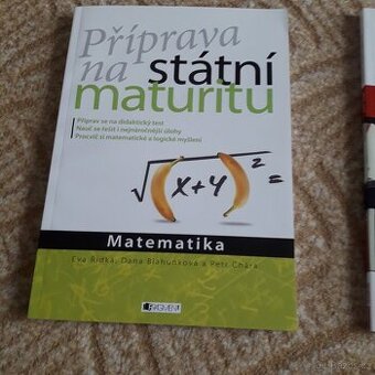 učebnice + testy