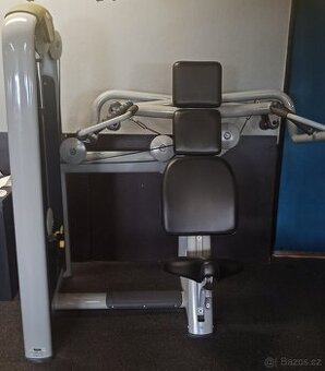Shoulder press Technogym