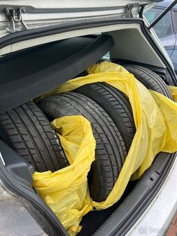 5x PNEU letní 195/65 R15