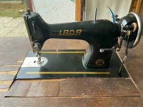 Prodej šicího stroje Lada