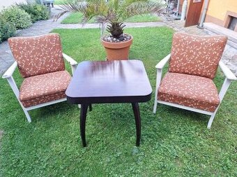 2ks křesla Thonet Mimoň a stolek