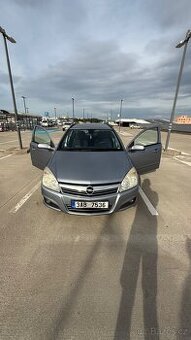 Opel Astra H Caravan 1.9 CDTI 74Kw