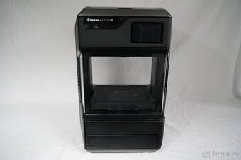 3D tiskárna MakerBot METHOD X Carbon Fiber Edition