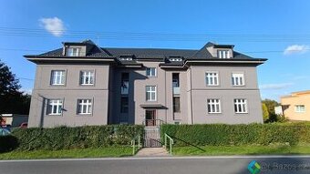 byt 2+1 v os .vl., o velikosti 87 m2 + malá místnost a  balk