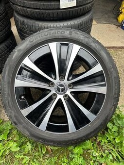 ALU KOLA MERCEDES E 213 R18 DVOUROZMER JAKO NOVE