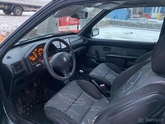 Peugeot 106