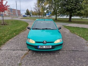 Peugeot 106  -1.0i benzín 33kw eko placeno stk platná