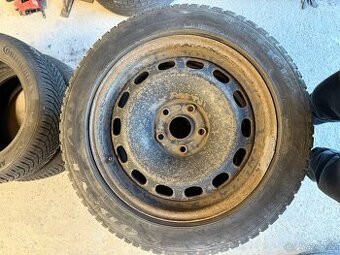 Zimní komplet kola AUDI 5x112