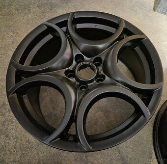 Prodám Alu kola 18" 5x110 Alfa Romeo - nový lak