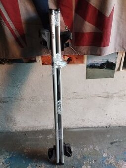 Příčníky, střešní nosič