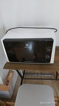 prodej mikrovlnky