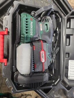 Parkside excentrická bruska