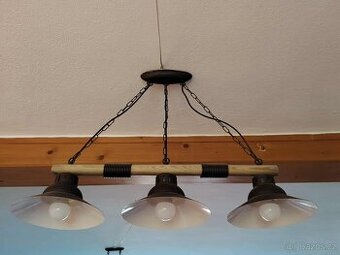 Trojité závěsné světlo