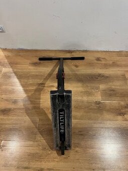 Freestyle koloběžka Tilt Theorem