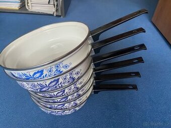 Kuchyňská pánev 4 kusy