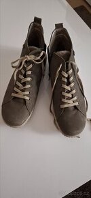 Kotníčkové boty zimní