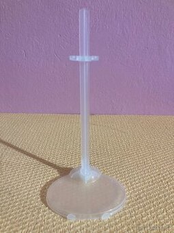 Stojánky pro panenky Barbie