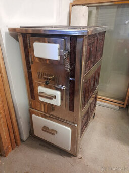 Prodám kachlová kamna Kabourky