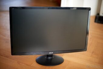 Acer S240HL - 1