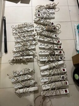 30 ks Zásuvkových lišt za 3000 celkem