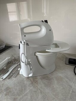 Nový mixér a šlehač