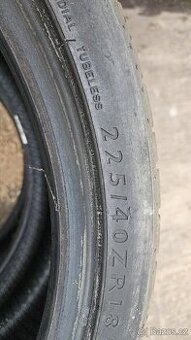 2ks Pneu Dunlop 225/40/R18 letni