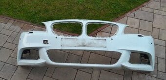 Prodám na BMW 3 Touring G21 2019 přední nárazník poškozený